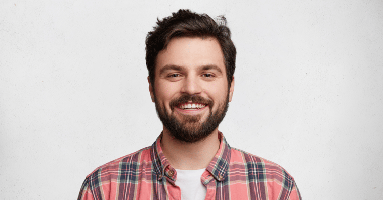 Man happy with his hairpiece repair (1)