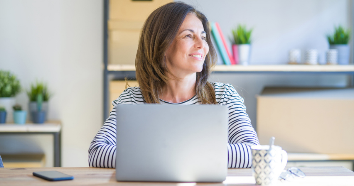 Middle aged woman buying wigs online